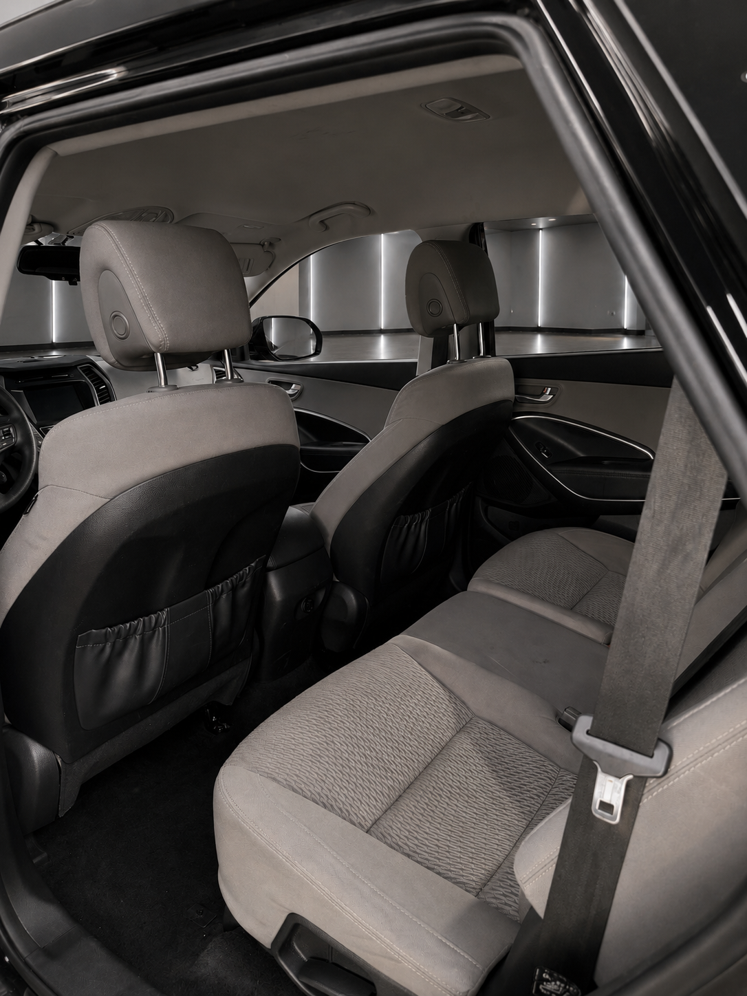 
								2019 Hyundai Santa Fe XL SE Sport Utility 4D full									
