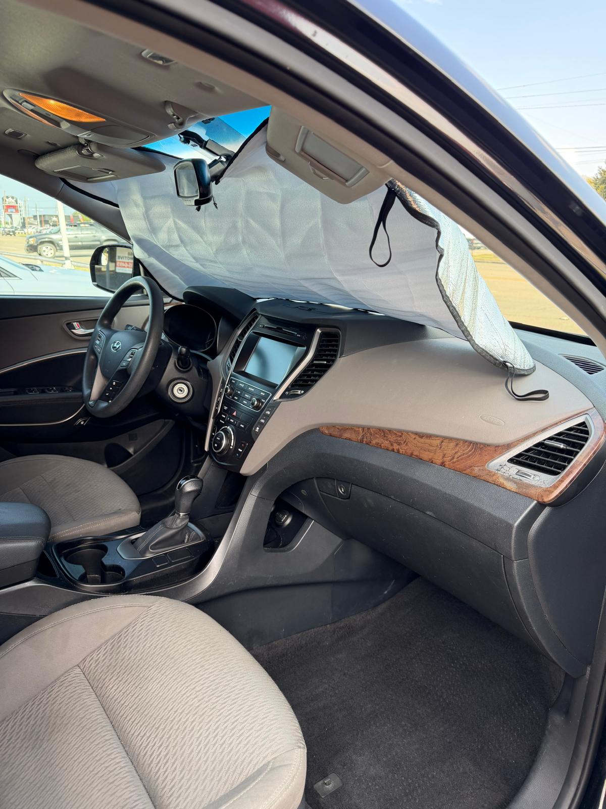 2019 Hyundai Santa Fe SE - Photo 8