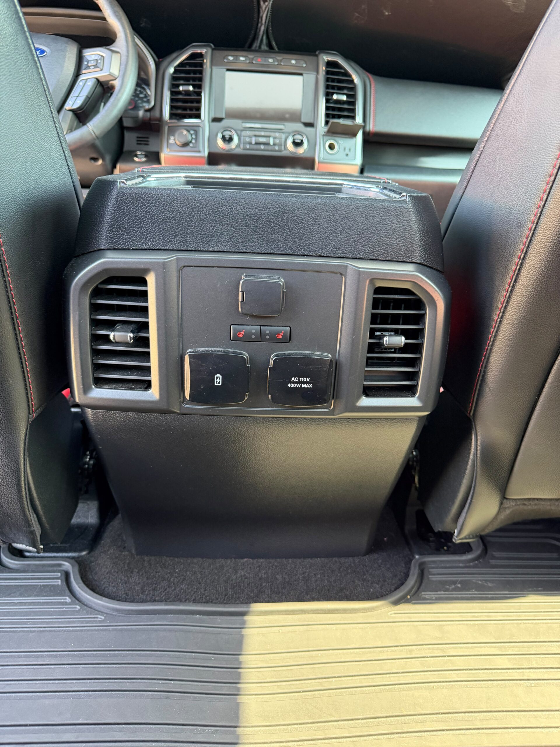 
								2019 Ford F150 SuperCrew Cab Lariat Pickup 4D 5 1/2 ft full									