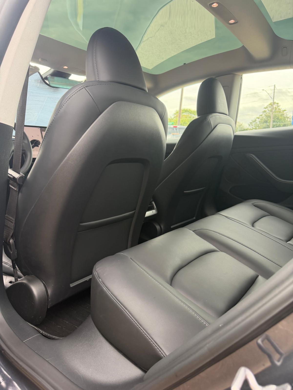
								2023 Tesla Model 3 Standard Sedan 4D full									