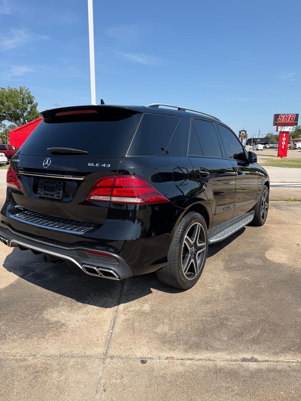 
								2017 Mercedes-Benz Mercedes-AMG GLE GLE 43 Sport Utility 4D full									