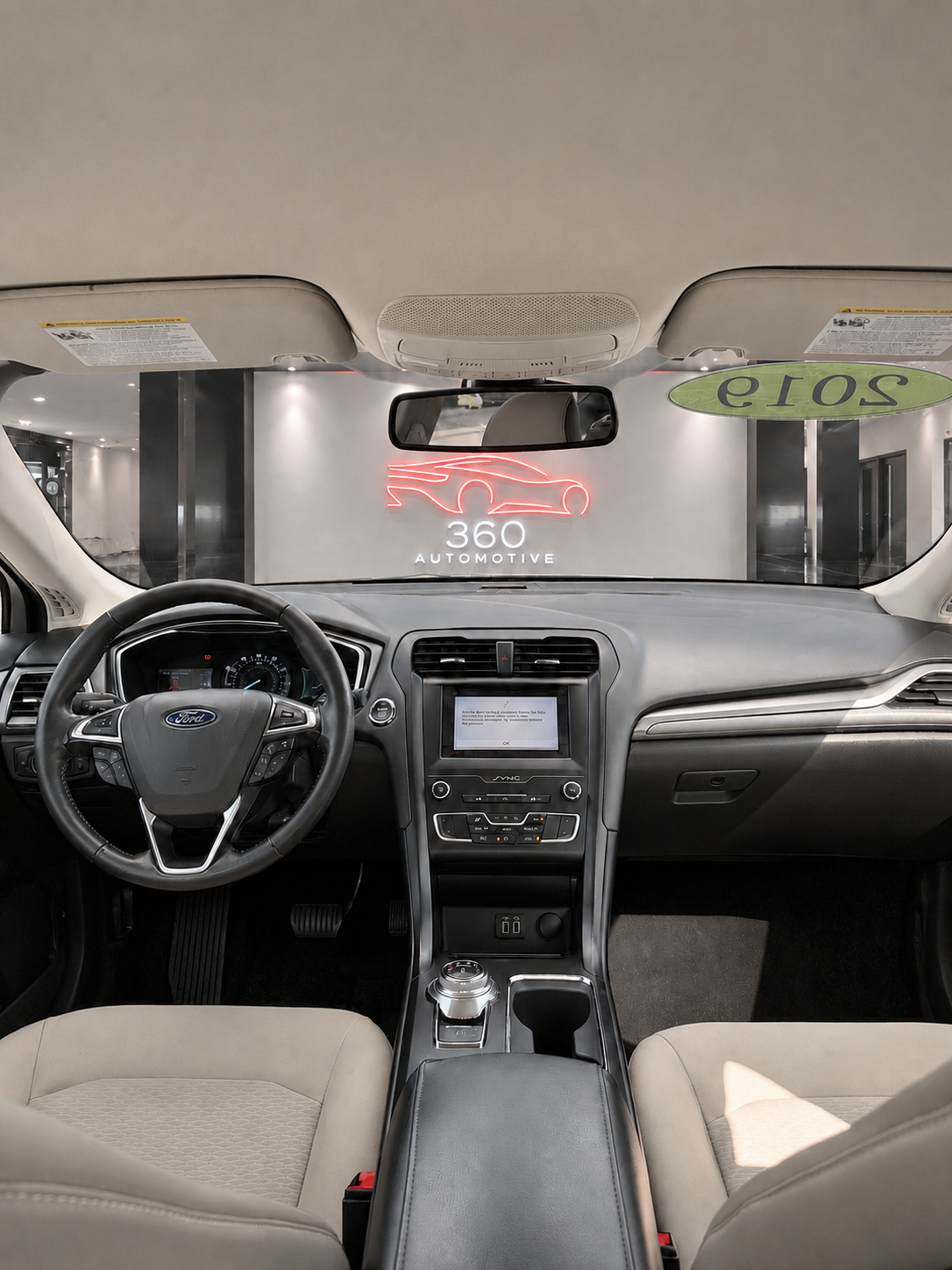 
								2019 Ford Fusion SE Sedan 4D full									
